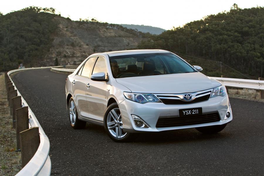 Toyota Camry Hybrid Trifecta '2012